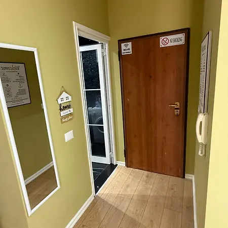 Dika 2 Apartman Tirana